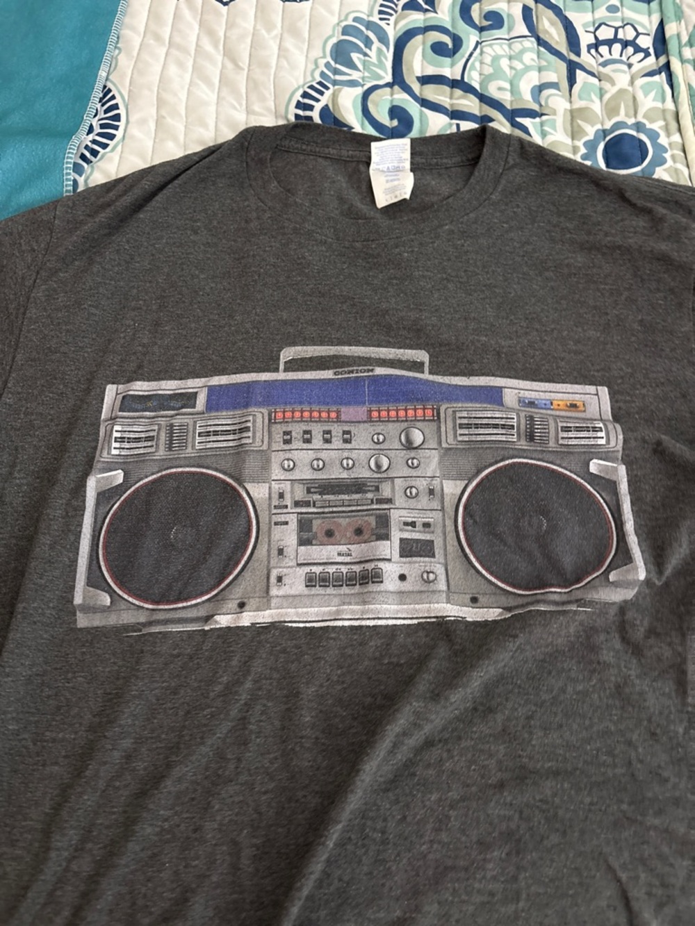 Vintage Boombox Graphic T‑Shirt - Charcoal